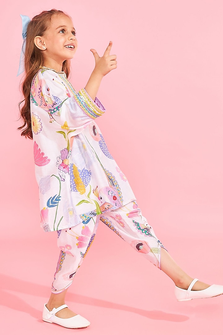White Cotton Chanderi Printed & Embroidered Tunic Set For Girls by Joey and Pooh Kids at Pernia's Pop Up Shop