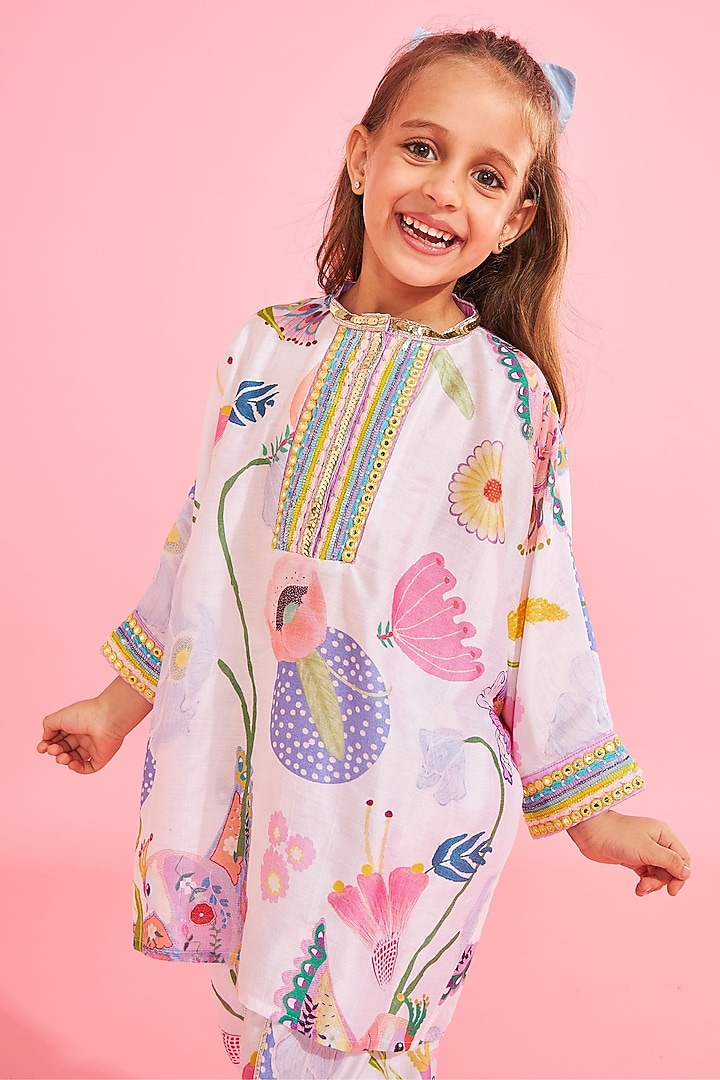 White Cotton Chanderi Printed & Embroidered Tunic Set For Girls by Joey and Pooh Kids at Pernia's Pop Up Shop