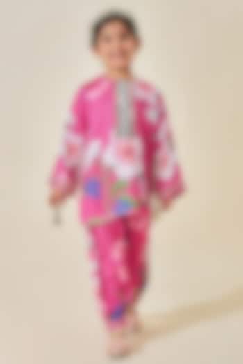 Pink Modal Satin Embroidered & Printed Kurta Set For Girls by Joey and Pooh Kids at Pernia's Pop Up Shop