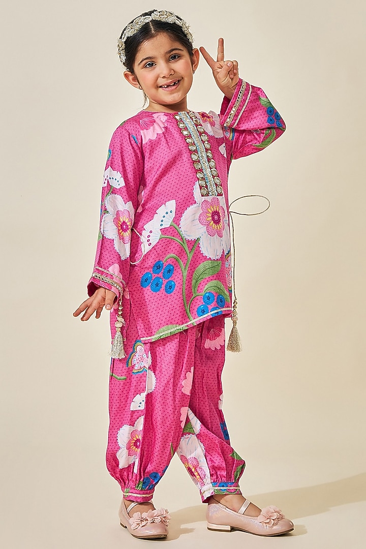 Pink Modal Satin Embroidered & Printed Kurta Set For Girls by Joey and Pooh Kids at Pernia's Pop Up Shop