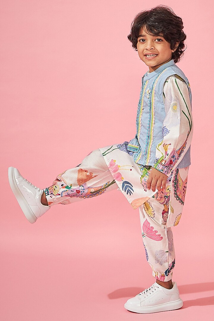 White Cotton Chanderi Printed & Embroidered Jacket Set For Boys by Joey and Pooh Kids at Pernia's Pop Up Shop