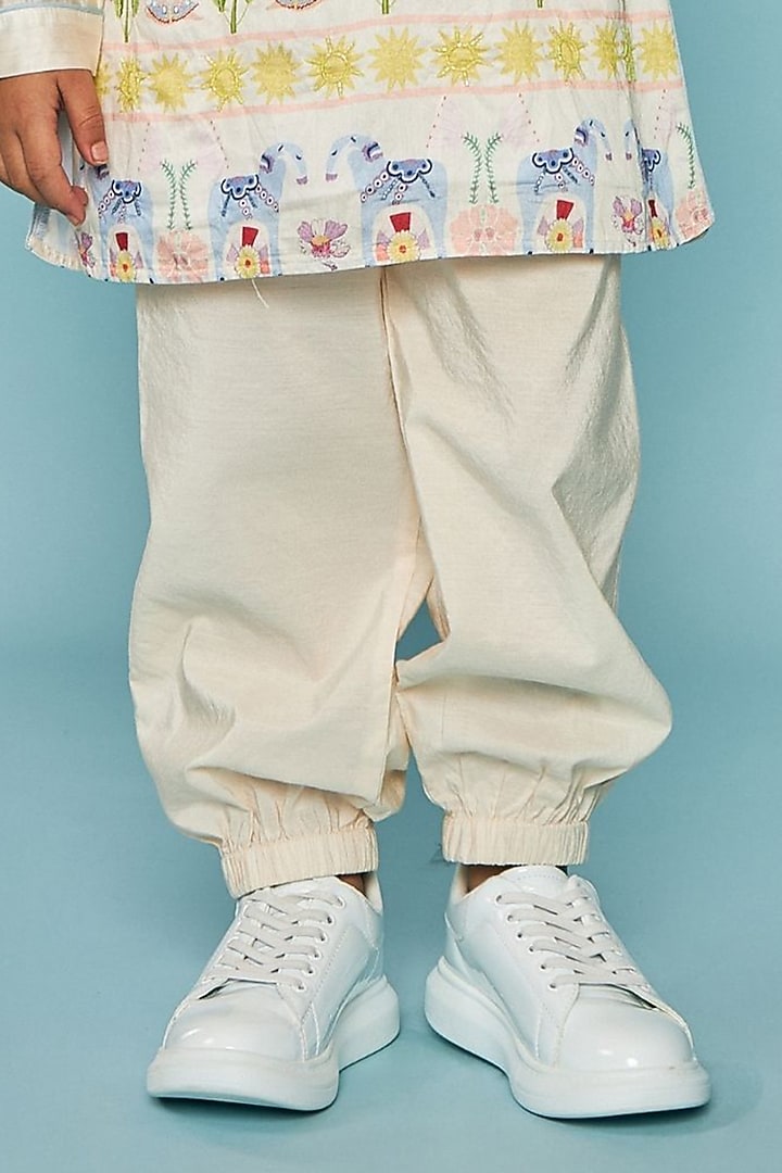 Off-White Cotton Chanderi Printed & Embroidered Co-Ord Set For Boys by Joey and Pooh Kids at Pernia's Pop Up Shop