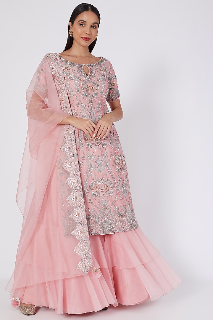Light Pink Embroidered Long Kurta Set by Kaaisha by Shalini