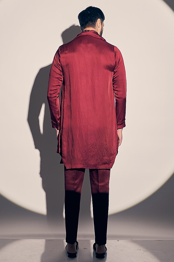 Maroon Satin Linen Embroidered Kurta Set by KAAJ Button at Pernia's Pop Up Shop