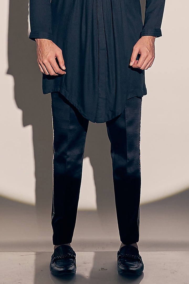Black Twill Cotton Embroidered Kurta Set by KAAJ Button at Pernia's Pop Up Shop