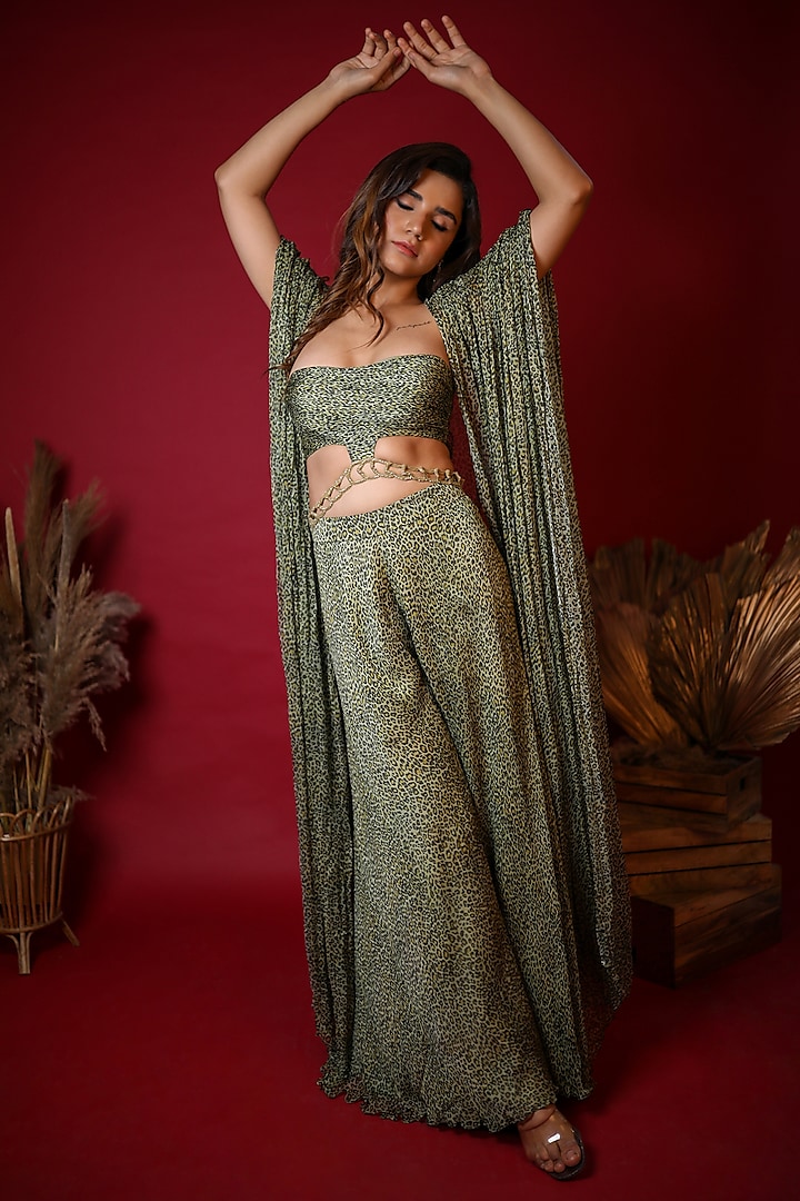 Green Printed Pant Set With Cape by K&A By Karishma And Ashita