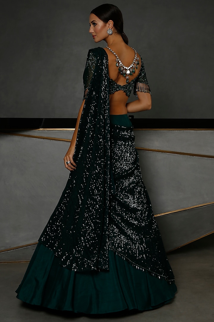 Emerald Green Machine Embroidered Bridal Lehenga Set by Kamaali Couture at Pernia's Pop Up Shop