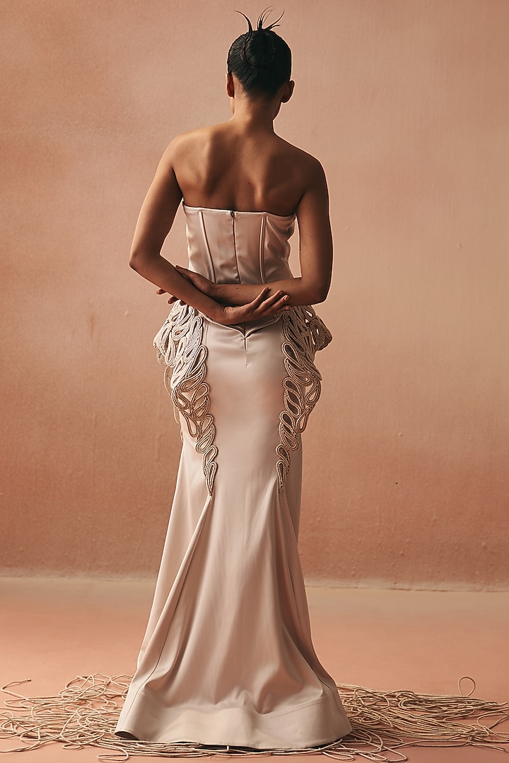 Ivory Satin Embroidered Fish-Cut Skirt Set by Kamaali Couture at Pernia's Pop Up Shop