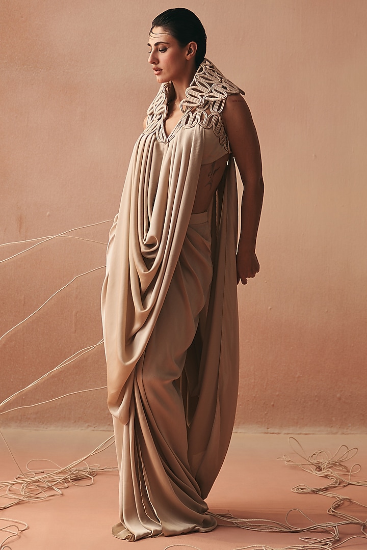 Ivory Satin Embroidered Tunic Set by Kamaali Couture at Pernia's Pop Up Shop