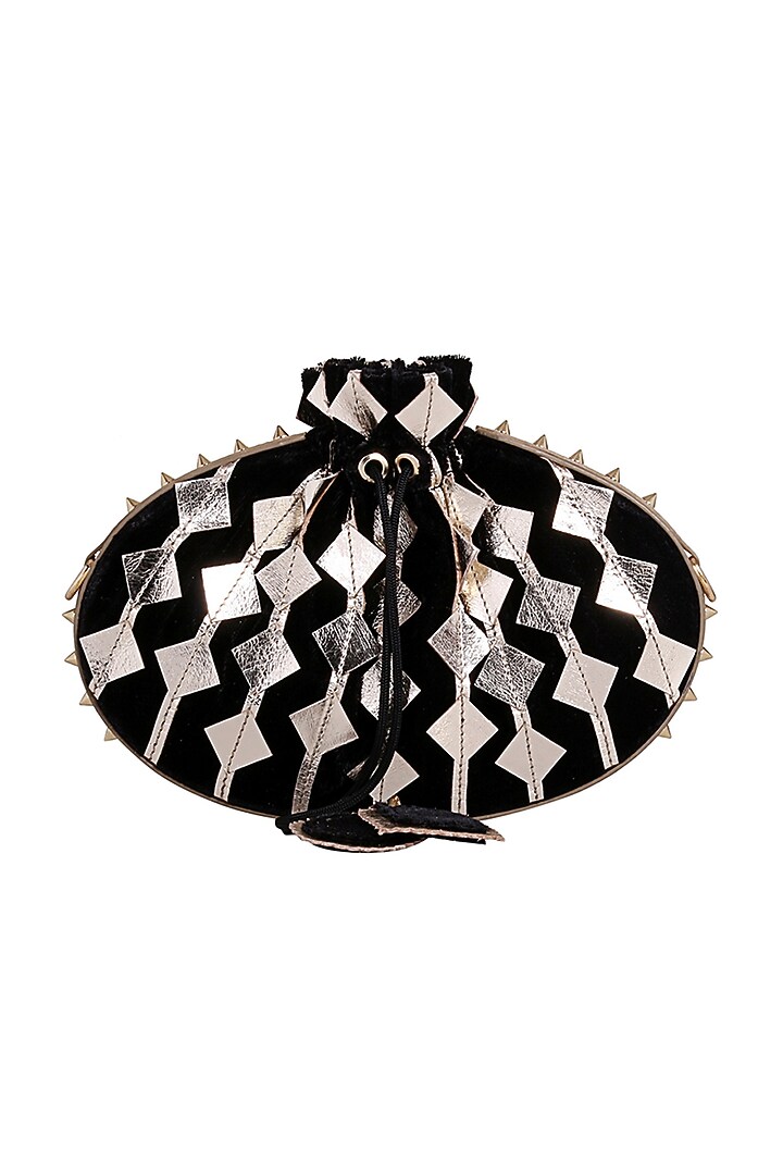 Black Potli With Detachable Chain by Kaeros at Pernia's Pop Up Shop