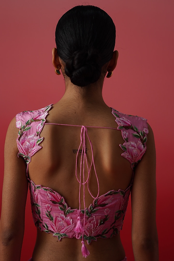 Pink Ombre Crepe Embroidered Wedding Saree Set by Kavitha Gutta at Pernia's Pop Up Shop