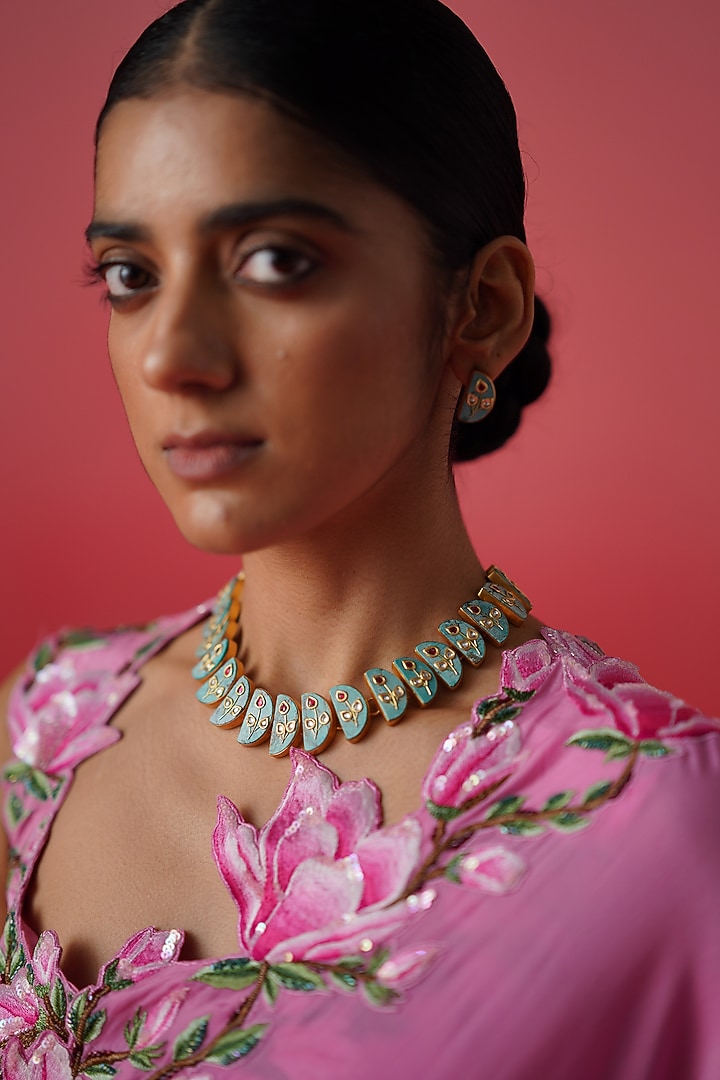 Pink Ombre Crepe Embroidered Wedding Saree Set by Kavitha Gutta at Pernia's Pop Up Shop
