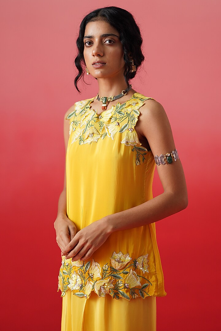 Yellow Crepe Floral Embroidered Co-Ord Set by Kavitha Gutta at Pernia's Pop Up Shop