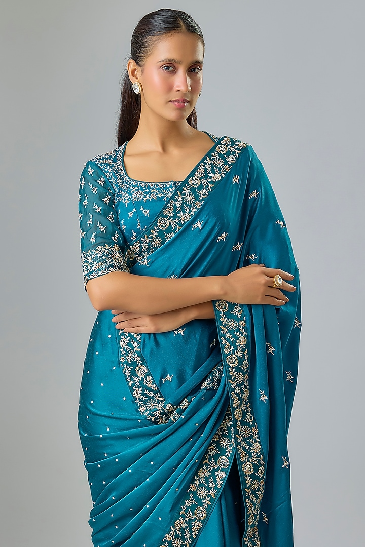Teal Blue Satin Resham Hand Embroidered Bridal Saree Set by Kavitha Gutta at Pernia's Pop Up Shop
