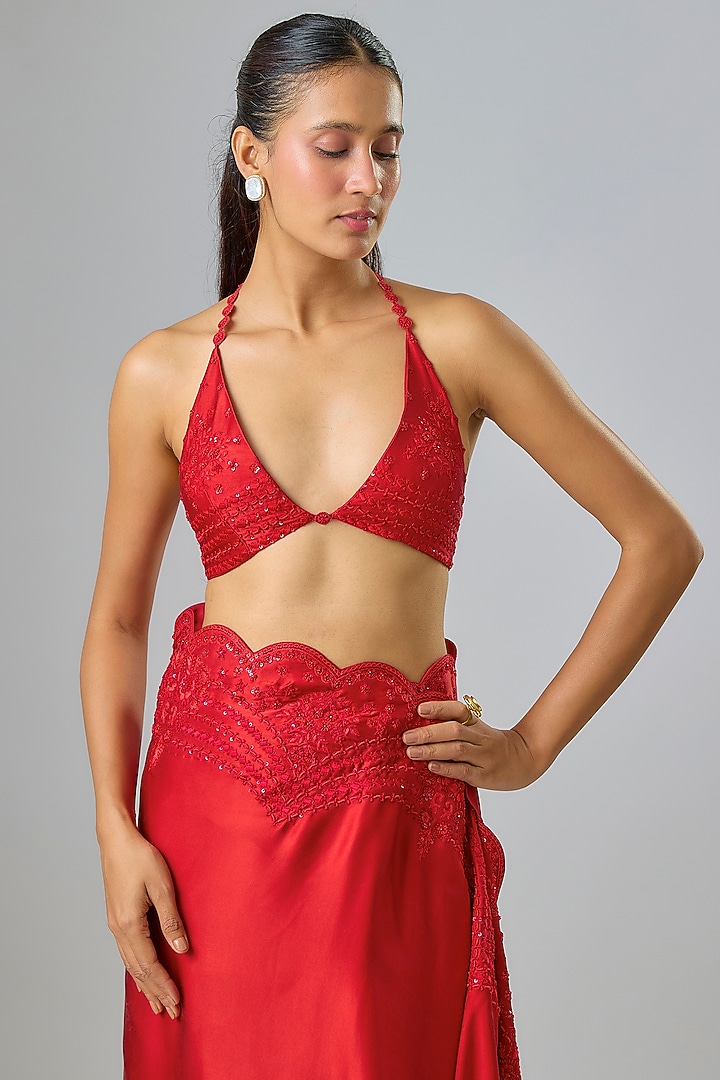 Red Satin Sequin & Thread Embroidered Bridal Saree Set by Kavitha Gutta at Pernia's Pop Up Shop