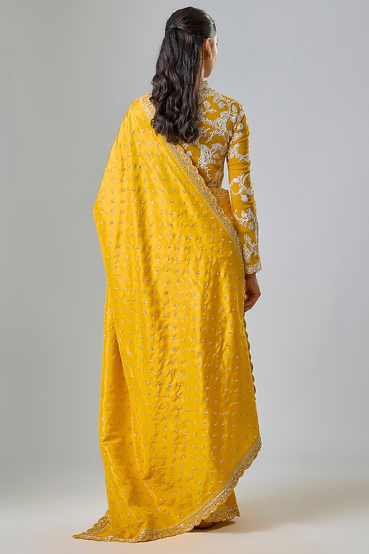 Yellow Satin Zardosi & Sequin Hand Embroidered Bridal Saree Set by Kavitha Gutta at Pernia's Pop Up Shop