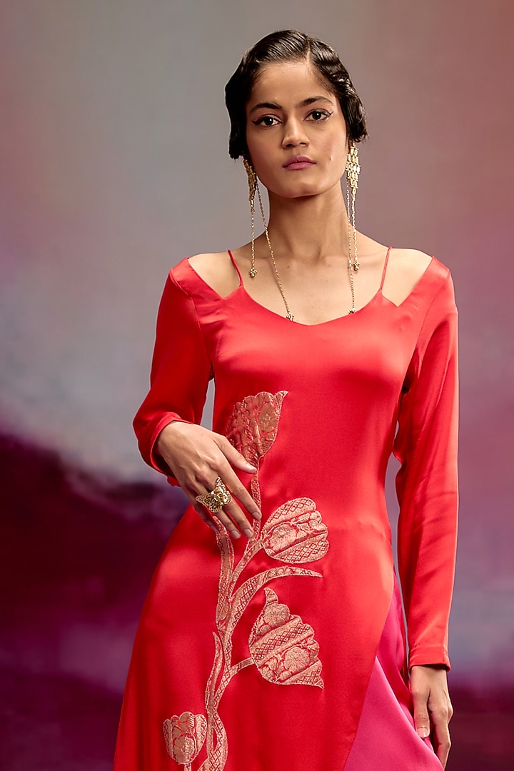 Orange Modal Satin Banarasi Zari Applique Work Kurta Set by Kavitha Gutta at Pernia's Pop Up Shop