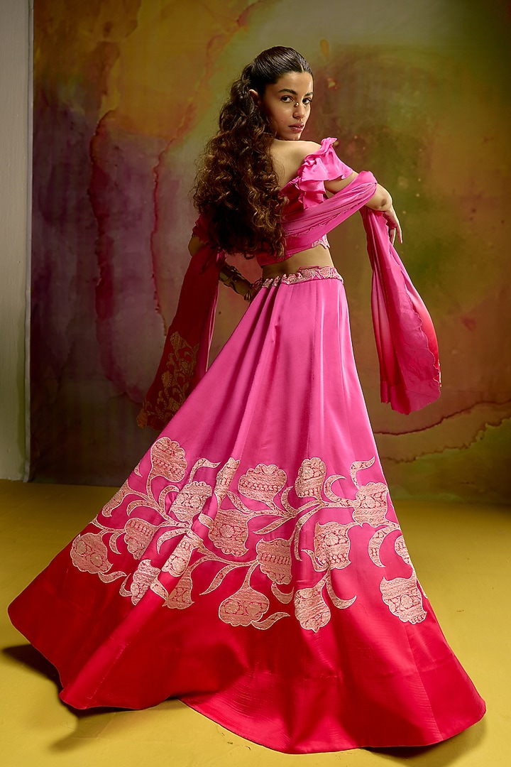 Red & Pink Shaded Modal Satin Banarasi Zari Applique Work Wedding Lehenga Set by Kavitha Gutta at Pernia's Pop Up Shop