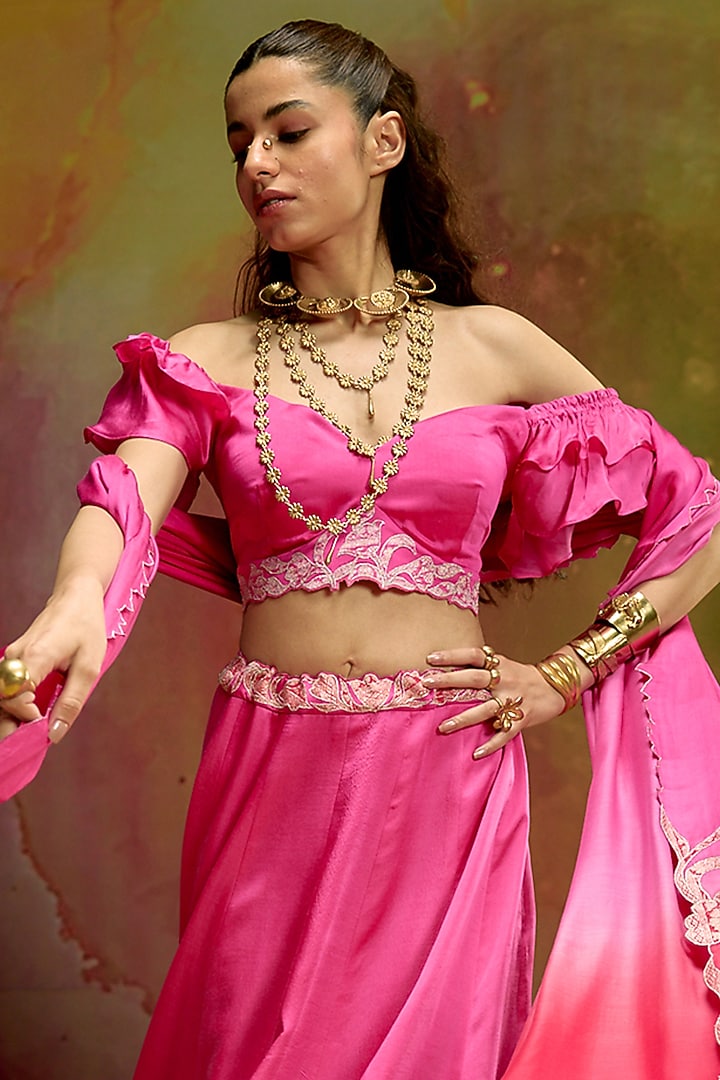 Red & Pink Shaded Modal Satin Banarasi Zari Applique Work Wedding Lehenga Set by Kavitha Gutta at Pernia's Pop Up Shop