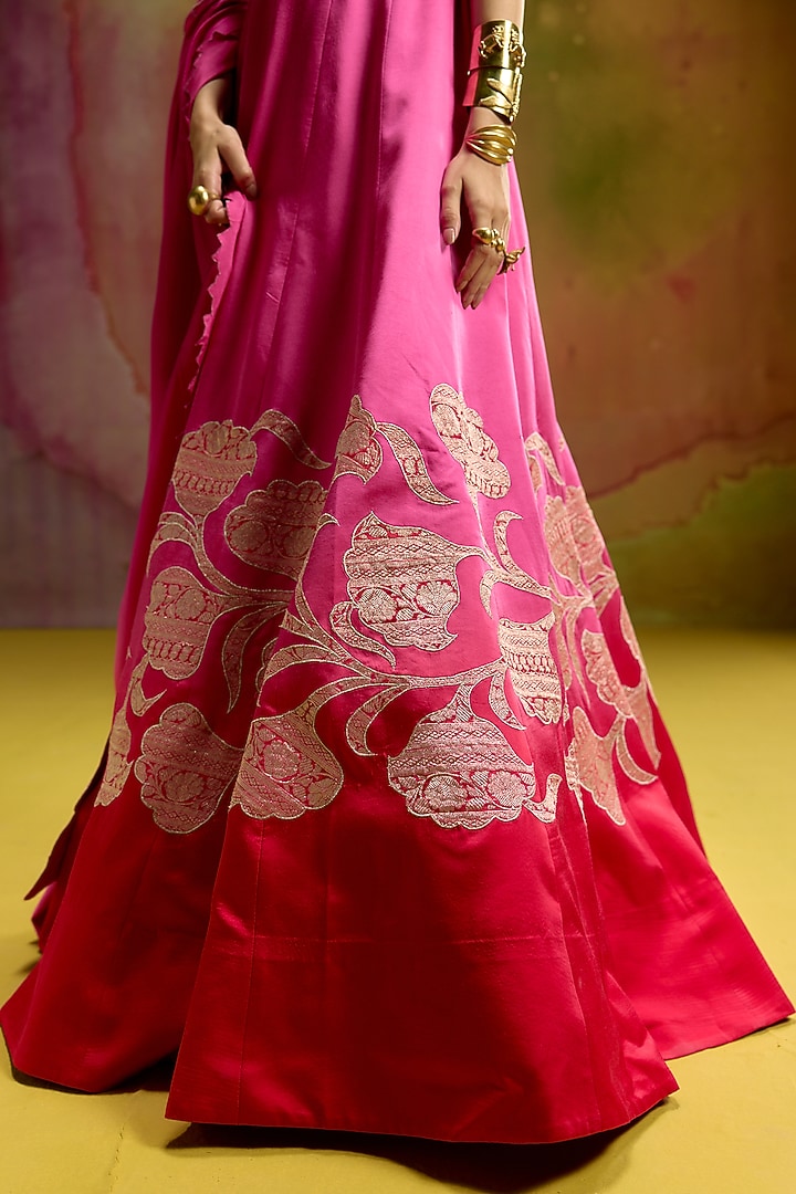 Red & Pink Shaded Modal Satin Banarasi Zari Applique Work Wedding Lehenga Set by Kavitha Gutta at Pernia's Pop Up Shop