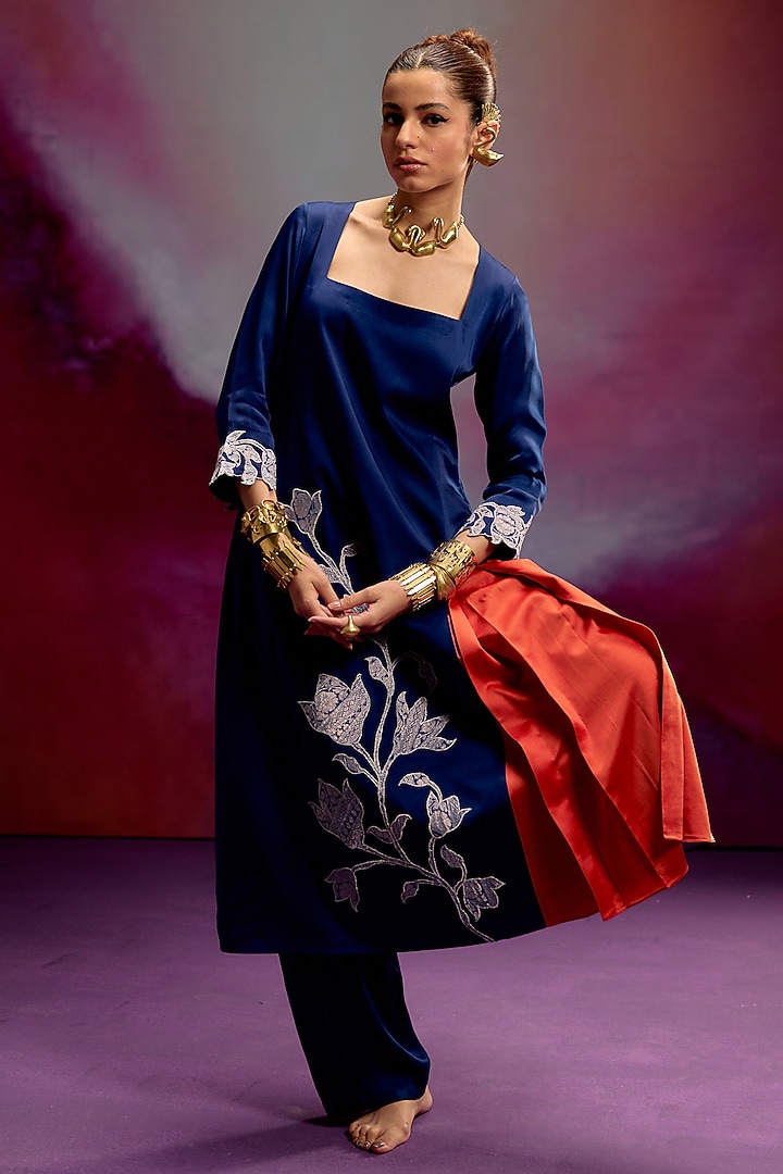 Navy Blue Modal Satin Banarasi Zari Applique Work Kurta Set by Kavitha Gutta at Pernia's Pop Up Shop