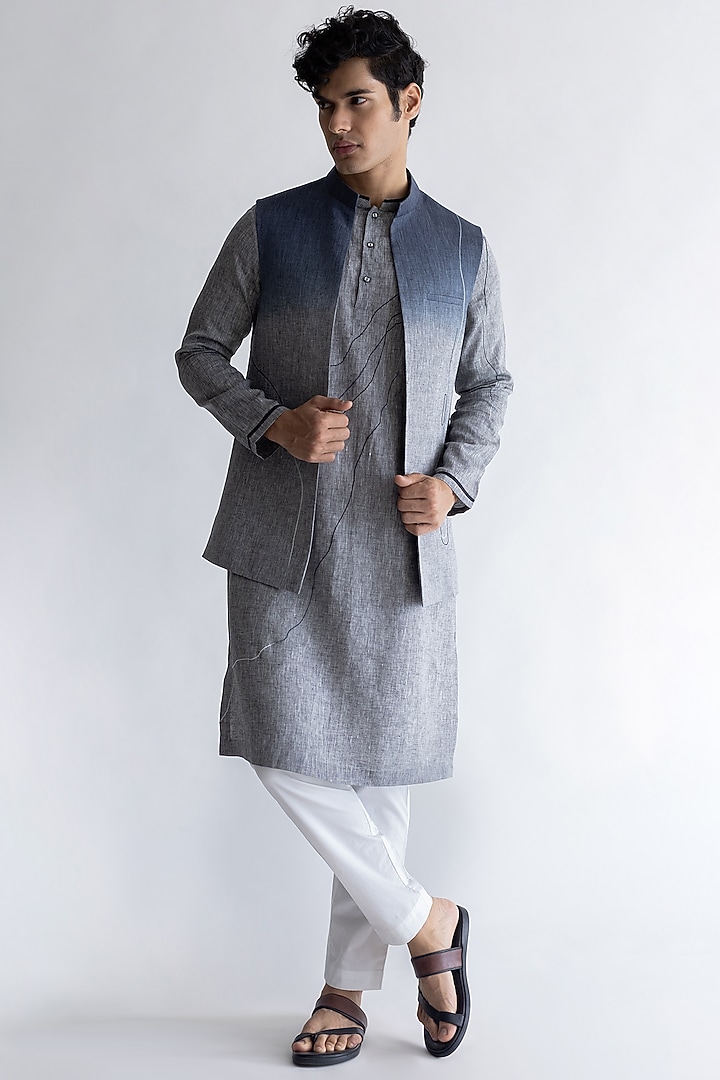 Grey Embroidered Bundi Jacket With Kurta Set by Kaha at Pernia's Pop Up Shop