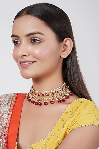 Gold Plated Kundan And Pearl Necklace by Kiara