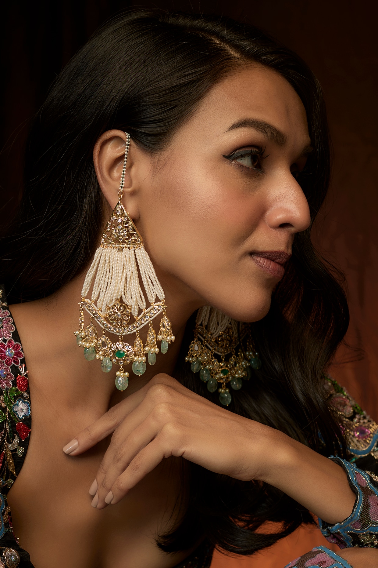 Maheen Jhumka Earrings - Golden – SOKORA JEWELS