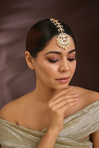 Gold Finish Kundan Polki & Pearl Crescent-Shaped Maangtikka In Sterling Silver by Kiara Luxe