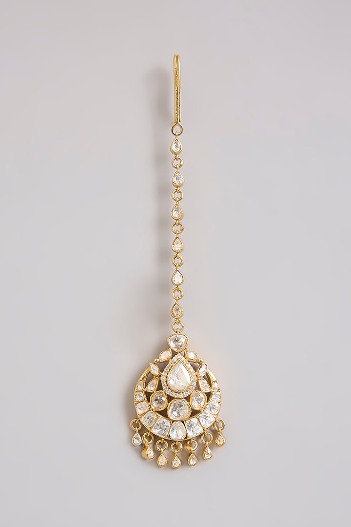 Gold Finish Kundan Polki & Pearl Maangtikka In Sterling Silver by Kiara Luxe at Pernia's Pop Up Shop