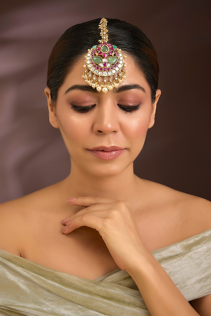 Gold Finish Kundan Polki & Pearl Maangtikka In Sterling Silver by Kiara Luxe at Pernia's Pop Up Shop
