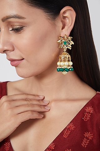 Gold Plated Kundan Polki Jhumka Earrings by Kiara