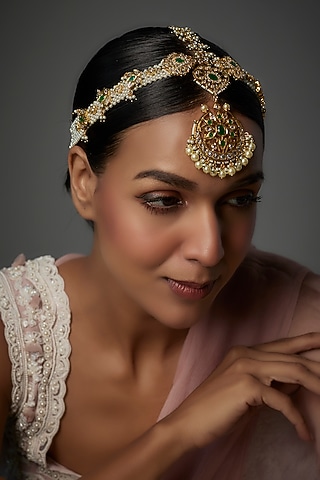Gold Plated Kundan Polki & Onyx Mathapatti by Kiara