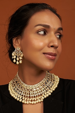Gold Plated Kundan Polki Choker Necklace Set by Kiara