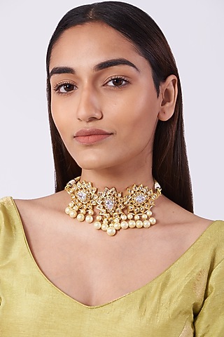 Gold Plated Choker Necklace With Pearls by Kiara