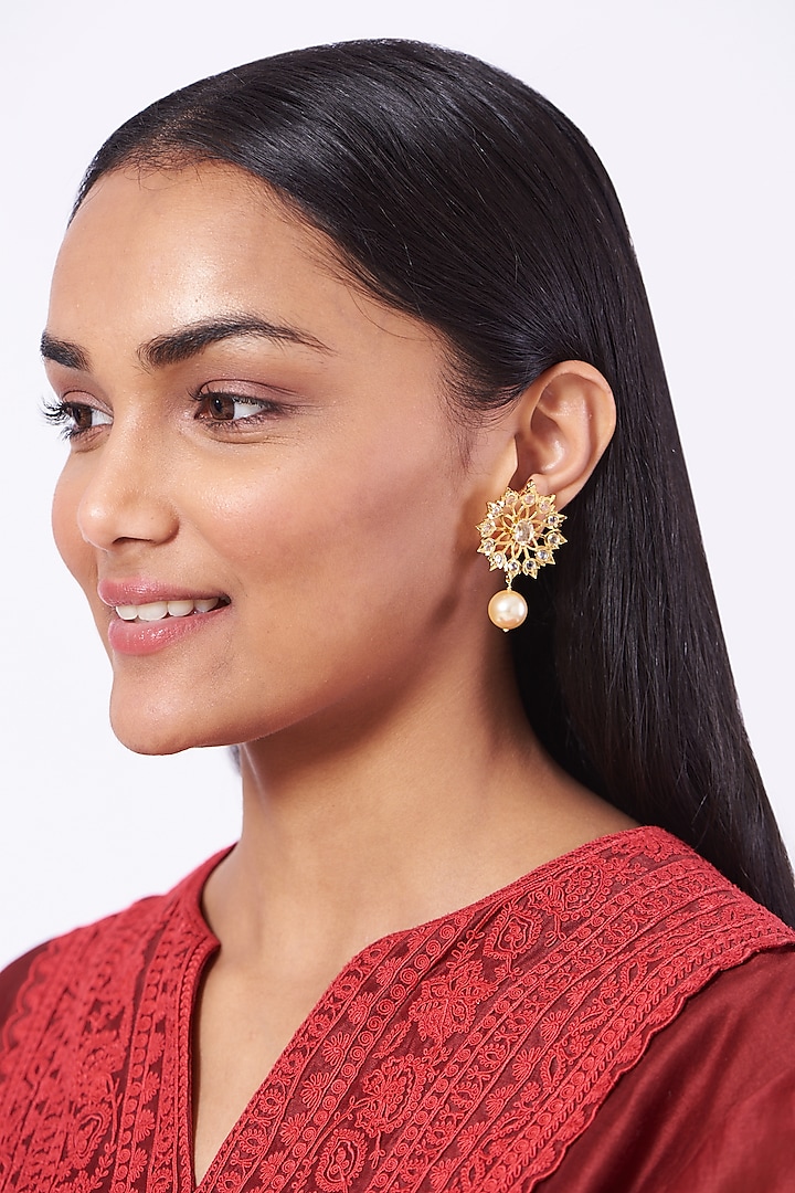 Gold Plated Stud Earrings With Pearls by Kiara