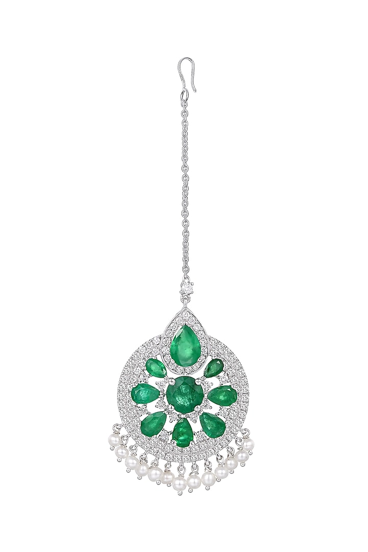 18 Kt White Gold Emerald & Diamond Maang Tikka by Kaj Fine Jewellery