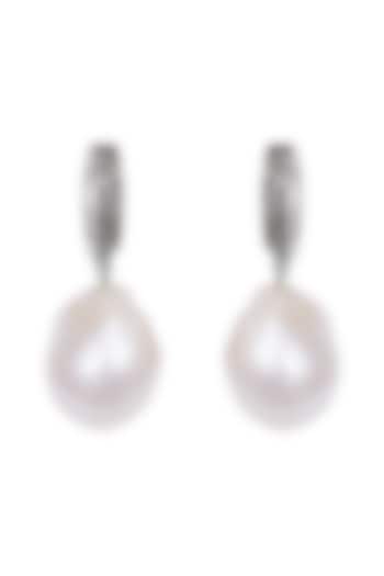 14 Kt White Gold Earrings With Black Diamonds by Kaj Fine Jewellery