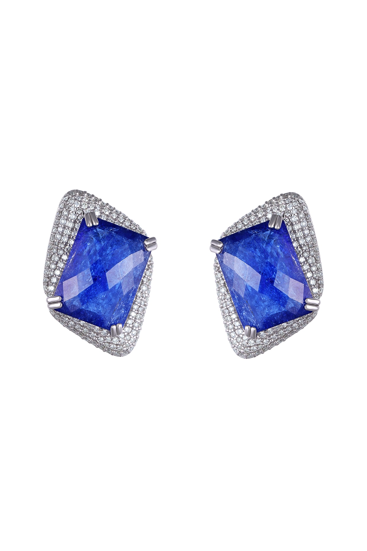 9ct white gold tanzanite earrings | mcmasterjewellers