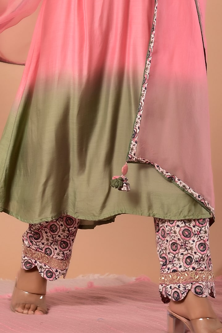 Pink Silk Shaded Kurta Set by Kaarah By Kaavya at Pernia's Pop Up Shop