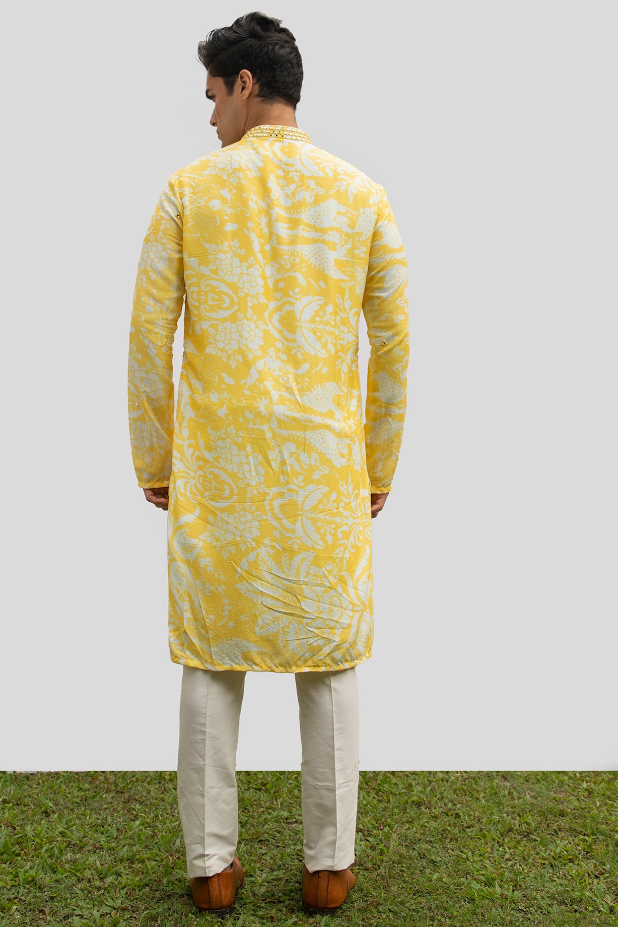 Kaka Menswear Ombre Shaded Kurta And Pyjama Pant Set, Yellow, Mirror,  Kurta, Mandarin Collar, Full in 2023