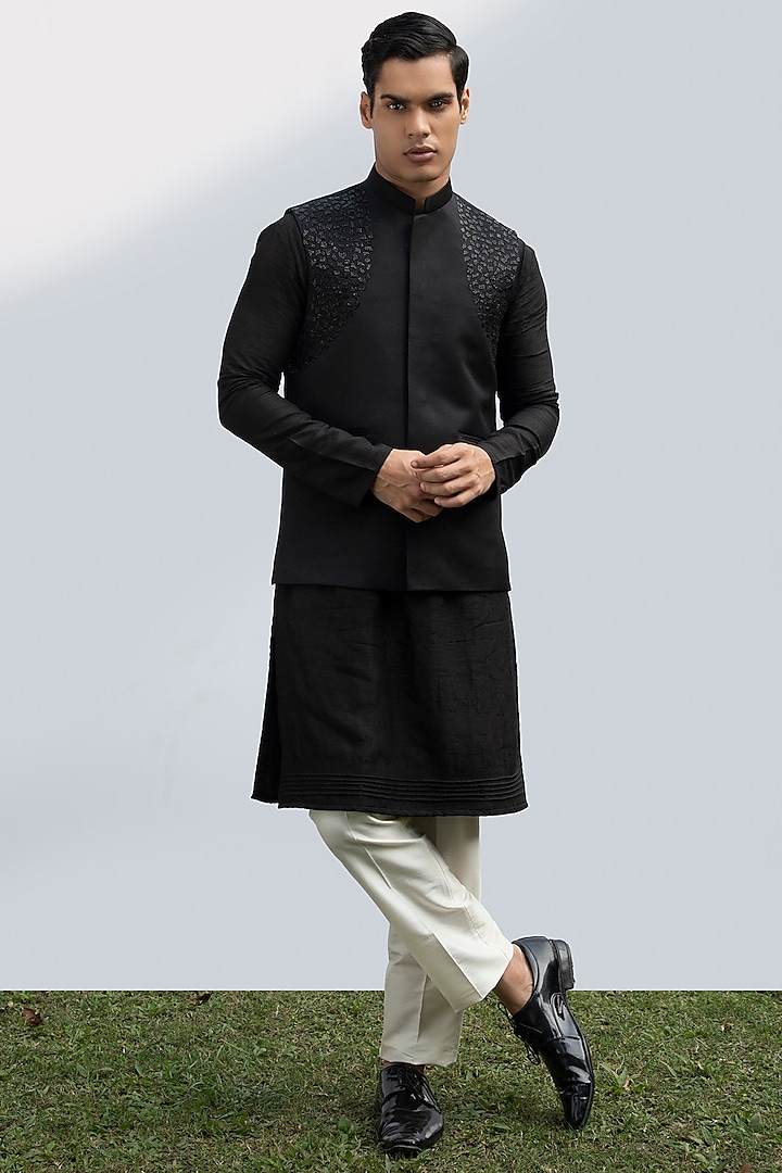 Black Suiting Fabric Embellished Bundi Jacket With Kurta Set by KAKA CALCUTTA