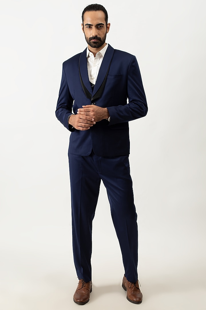 Buy KAKA Menswear Midnight Blue Suiting Blazer Set at Pernia ...