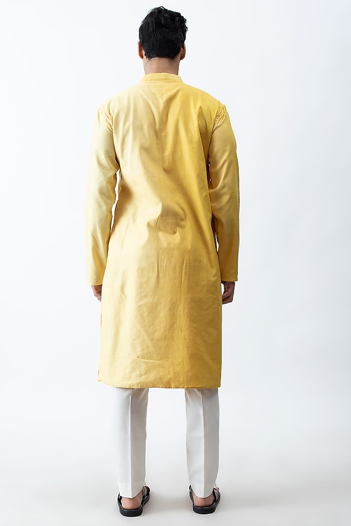 Buy KAKA Menswear Yellow Ombre Embroidered Kurta Set at  Pernia'sPopUpShopMen 2023 in 2023