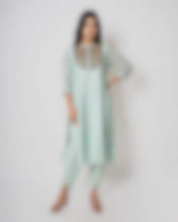 Grey-Green Embroidered Kurta Set by Kameez at Pernia's Pop Up Shop