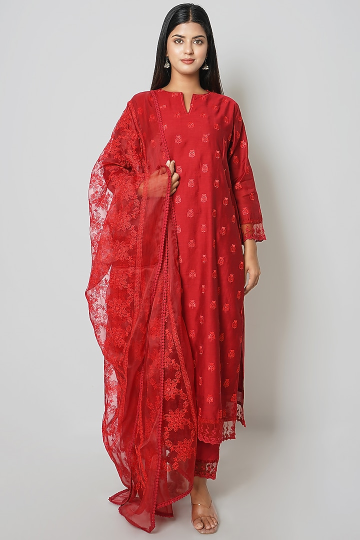Cherry Red Embroidered Kurta Set by Kameez at Pernia's Pop Up Shop