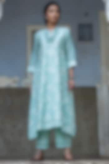 Sky Blue Embroidered Kurta Set by Kameez at Pernia's Pop Up Shop