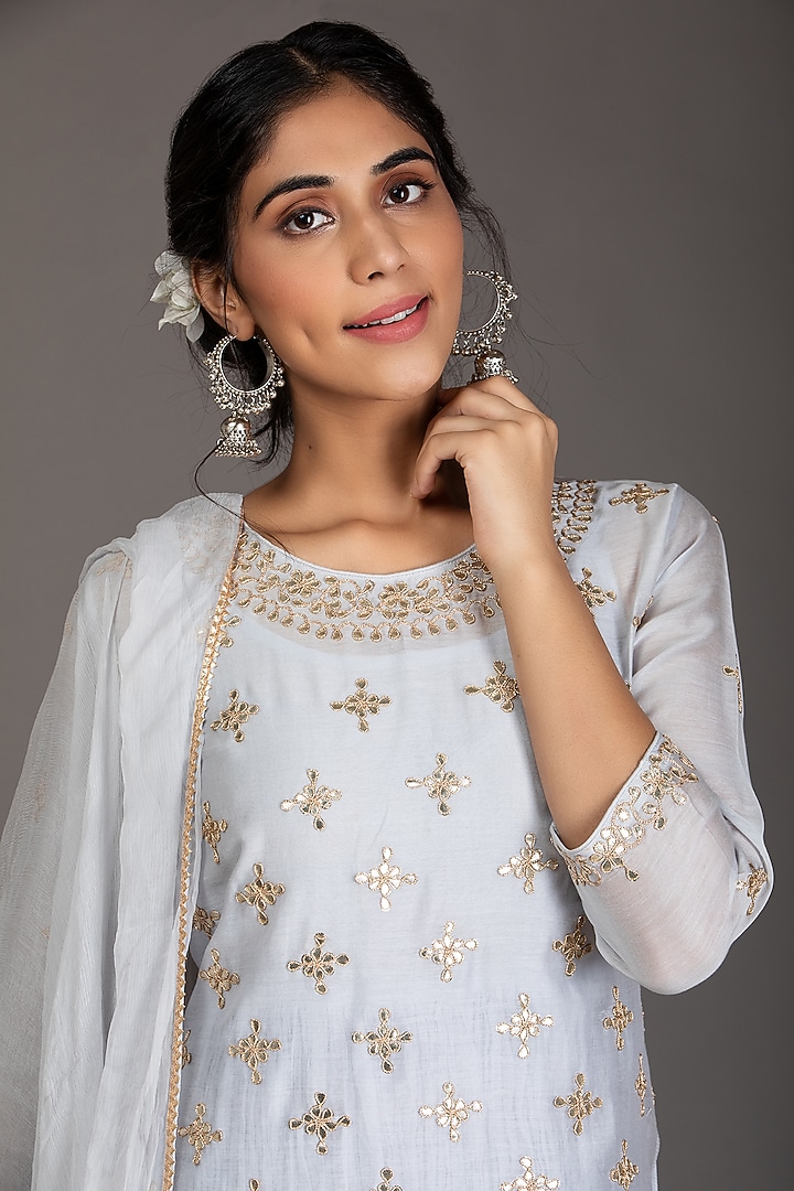 Pastel Blue Embroidered Kurta Set by Kameez at Pernia's Pop Up Shop