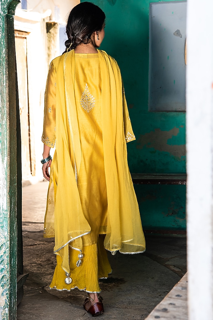Mustard Mulmul Sharara Set by Kameez at Pernia's Pop Up Shop