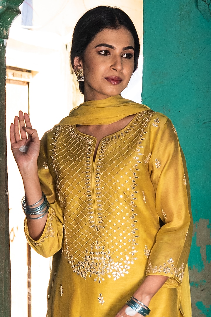 Mustard Mulmul Sharara Set by Kameez at Pernia's Pop Up Shop